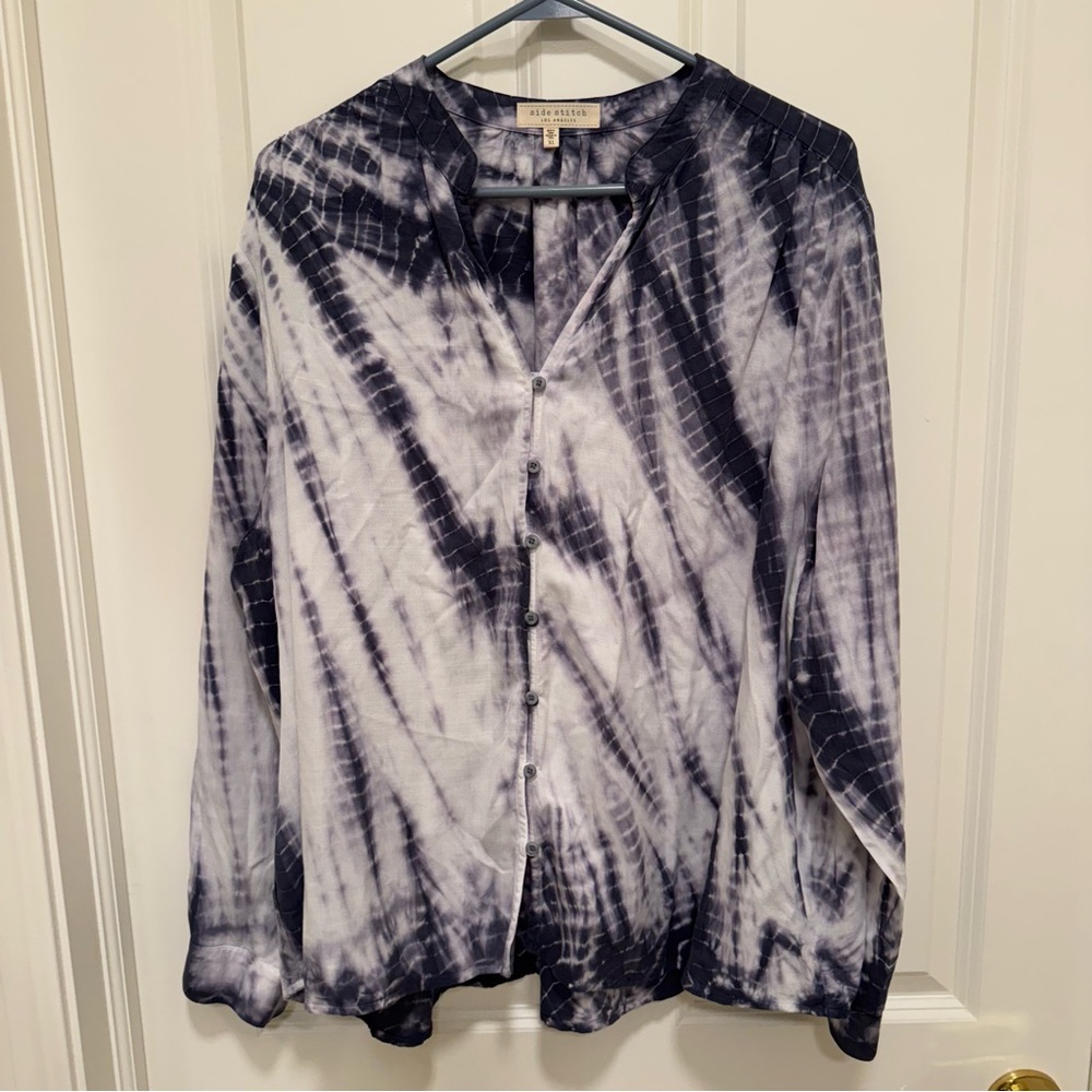 Side Stitch Tie Dye Tencera Button Front Top Blueish Grey Tie Dye Sz XL